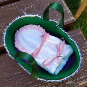 koš a zavinovačka na panenku