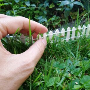 plot, domeček pro panenky